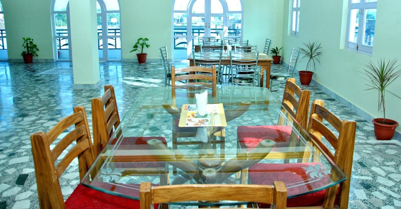 Paradise Luxury Home Stay Khajurāho Zewnętrze zdjęcie